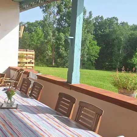 Hébergement de vacances Domaine De Souladies *