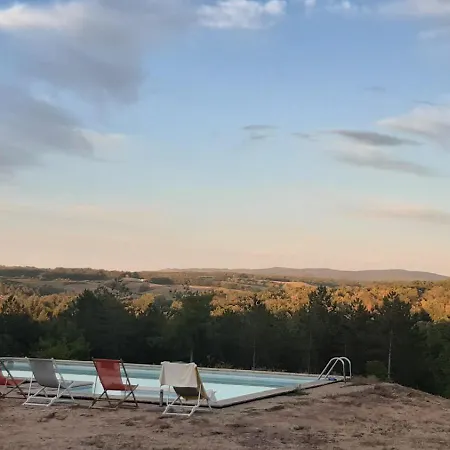 Domaine De Souladies Hébergement de vacances *