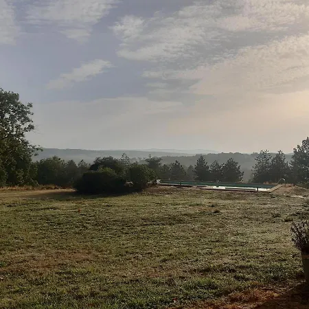 Domaine De Souladies Hébergement de vacances *